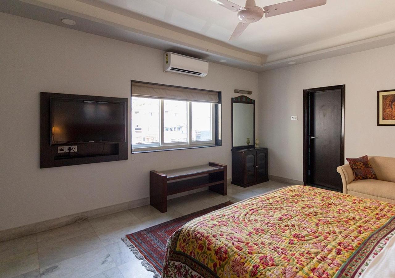 Neelam Bed & Breakfast Колката Екстер'єр фото