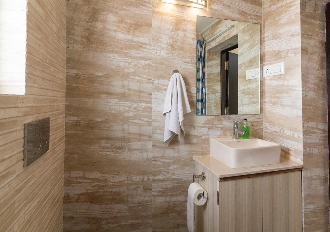 Neelam Bed & Breakfast Колката Екстер'єр фото