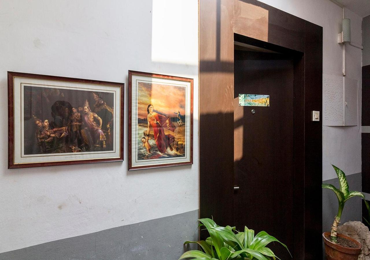 Neelam Bed & Breakfast Колката Екстер'єр фото